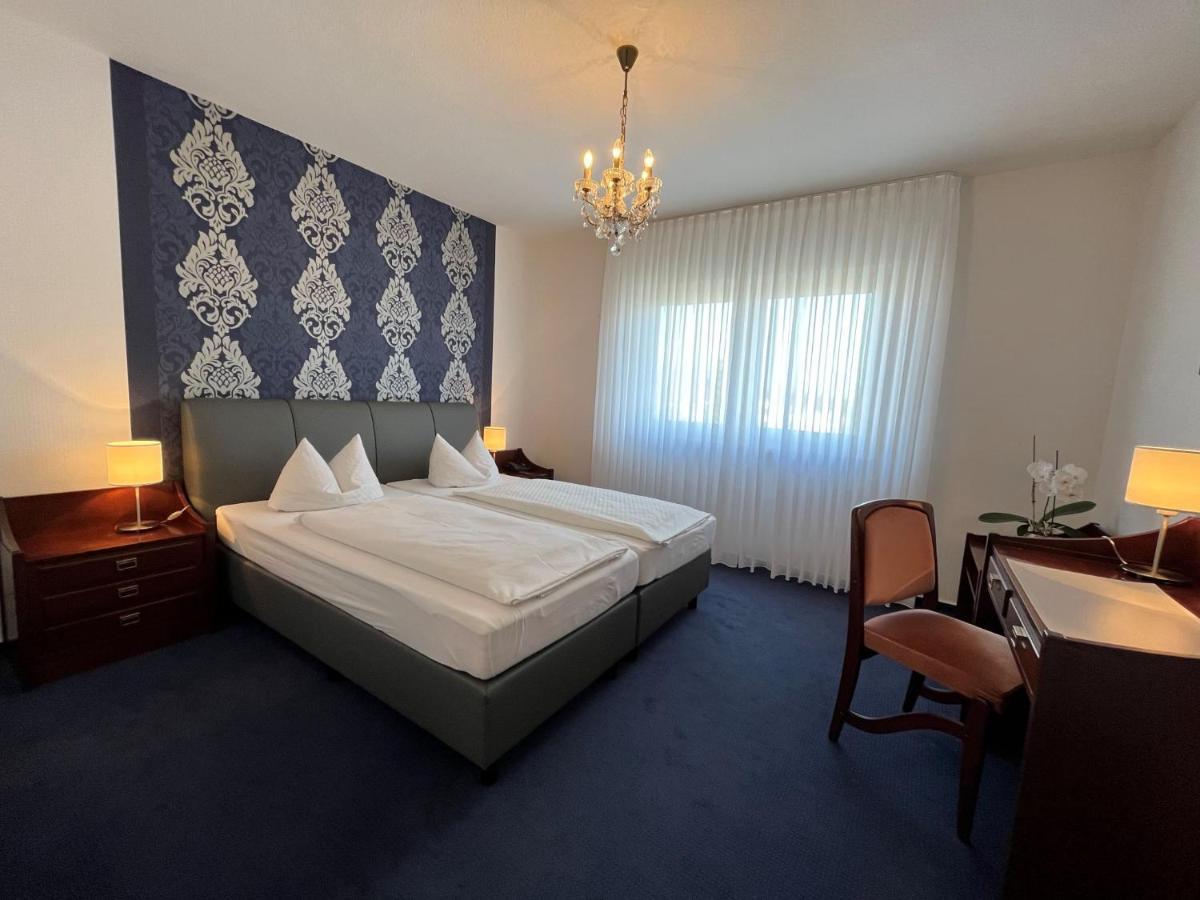 Hotel Garni Geisler ケルン エクステリア 写真