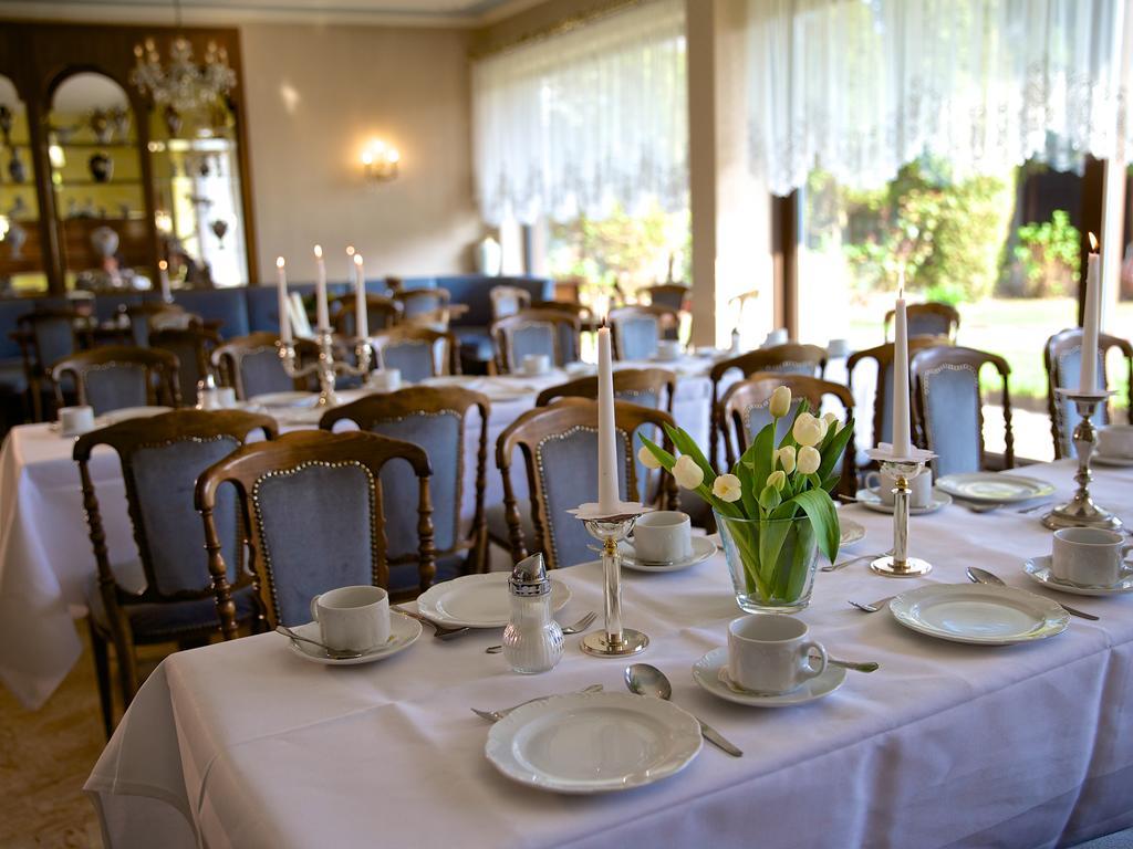 Hotel Garni Geisler ケルン エクステリア 写真
